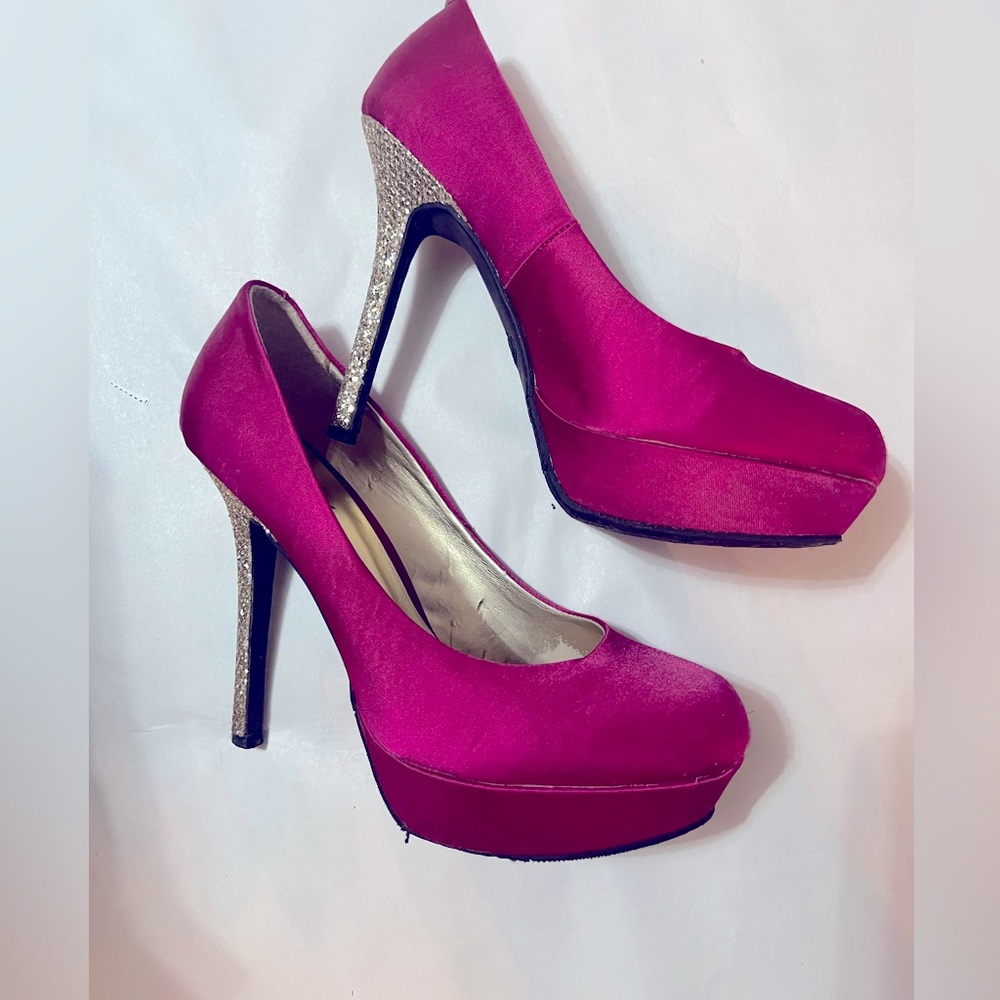 Candie’s Heel (Gently Used)